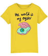 Load image into Gallery viewer, The world is my oyster t shirt - kids&#39;